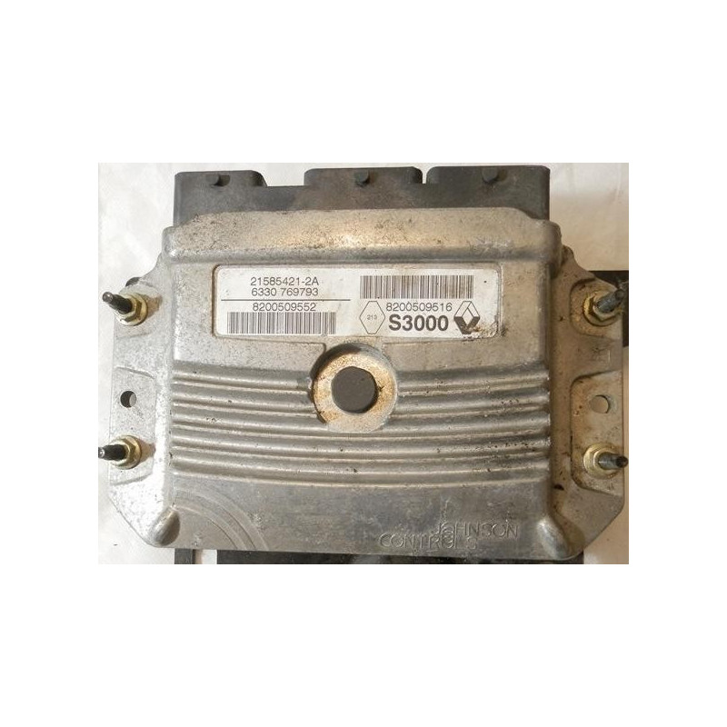 CALCULATEUR MOTEUR RENAULT MEGANE 1.6, 21585421-2A, 215854212A, 8200509516, 8200509552