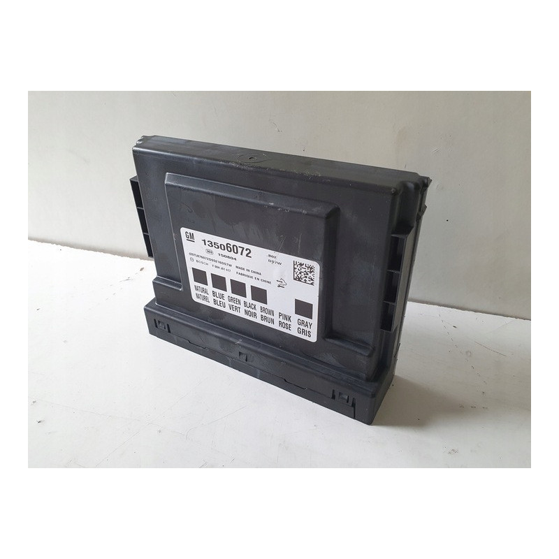 BODY CONTROL Module électronique OPEL CORSA E (X15) 1.4 Turbo  1350 6072 13506072